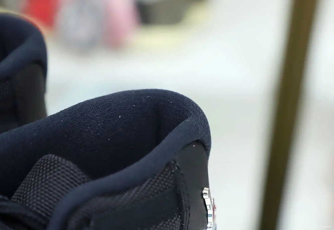 'JUBILEE JORDAN AIR  11 25TH  RETRO 0419